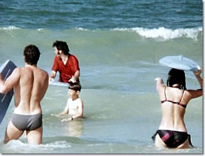 elvisetomjones10eprisci.jpg