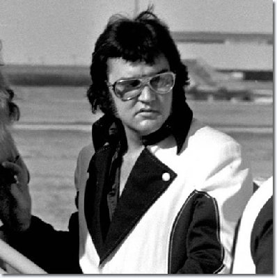 1976_march22_boarding_lisa_marie_leaving_cincinnati_oh.jpg
