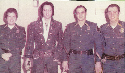 Elvis fevereiro 1972.jpg