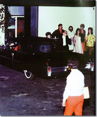 1965_elvis_meets_the_beatles_2.jpg