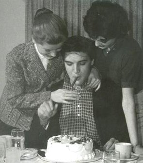 birthday elvis.jpg